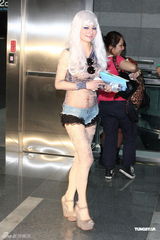 组图：LadyGaga台湾演唱会众星云集 Makiyo昆凌现身