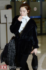 组图：韩团T-ara日本粉丝见面会圆满结束 亮相机场