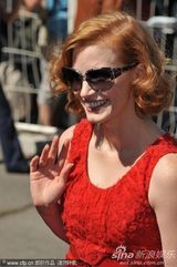 高清组图：电影《生命之树》发布会 皮特白衣翩翩