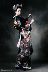 组图：《感激时代》曝海量剧照 金贤重曝常受伤