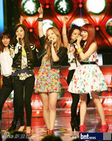 组图：泰蒂徐连续两周拿到《M CountDown》冠军