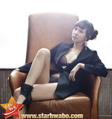 组图：韩星金智宇性感写真曝光 优雅娇媚中国取景