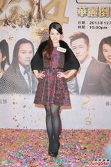 组图：苟芸慧服药治甲状腺 胡定欣暂无结婚计划