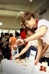 高清组图：金贤重帅气亮相环保活动