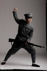 组图：献礼剧《开天辟地》蒋先云定妆照 