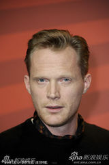 高清组图：《商海通牒》发布 影帝凯文-史派西亮相