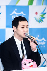 高清图：JYJ宣传亚运会 在中美艳有天可爱