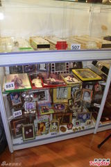 组图：梅艳芳生前珍藏珠宝首饰曝光