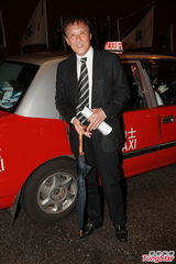 组图：九大门派舞狮送别宗师刘家良