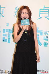 组图：陈绮贞香港开唱新突破 未有结婚计划