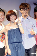 幻灯图：棉花糖组合清新现身北京 被唤小公主