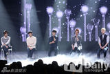 组图：SJ-M与MBLAQ等热唱《MCD》 2NE1夺冠