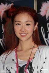 组图：薛凯琪为个唱卖力排舞挑战难度