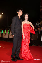 高清：亚太影展遭遇地震 众女星齐聚赛美