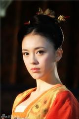 组图：《美人天下》吕佳容女扮男装演技获赞