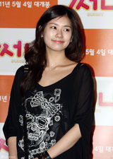 高清图：崔智友李泰兰赵权等众星助阵韩片VIP首映