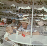 组图：迪士尼乐园50年代老照片曝光 梦幻如童话