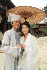 幻灯图：任泉版许仙新剧照曝光 与白素贞大秀恩爱