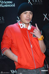 组图：玛丽莲曼森首度在台开唱 陈珊妮A-Lin朝圣