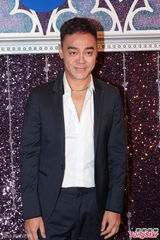 组图：苟芸慧紧实遮掩肥胖 梁汉文称郭伟亮蠢材