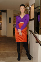 高清图：吕薇米兰街头演绎时尚 变身名模气质出众