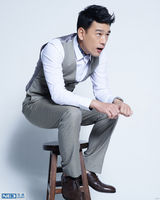 组图：王耀庆杂志美图大赏 痞味儿绅士抢眼