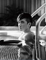 组图：型男组合Aone天下性感大片登杂志封面