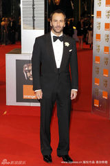 幻灯图集：英国奥斯卡红毯 温丝莱特艳压群芳