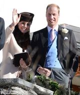 组图：凯特王妃冰天雪地挺大肚 踩细跟秀美腿