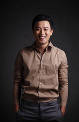 组图：蒋毅率性写真演绎都市质感型男