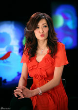 高清图：孟广美红艳夺目主持节目 新戏开播春风得意