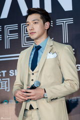 独家高清：Rain帅气亮相宣传个唱大赞刘亦菲