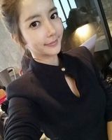 组图：韩国美女教师秀一字腿 泳装身材性感火辣