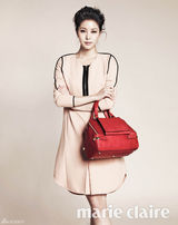 高清组图：韩星BoA全新时尚大片妩媚中性魅力多变