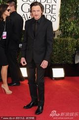 组图：约翰-霍金斯蓄胡耍帅