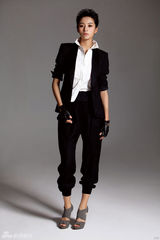 组图：王媛可中性写真眼神凌厉逼人