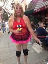 组图：美国人民欢度万圣节 僵尸裸男纷纷上阵