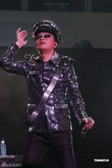 组图：黄耀明否认有意从政 再呼吁莫歧视同性恋