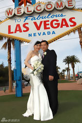 组图：李琳李大双恩爱婚纱照曝光 微博回应结婚事宜