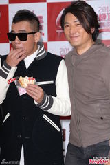 组图：古惑仔五子赴台尝美食 无拍电影续集打算