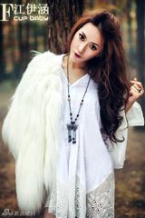 组图：江伊涵变身森林仙子 清丽脱俗做环保代言