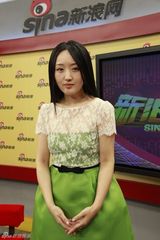 组图：杨钰莹甜美依旧否认逆生长 笑称性格很酷