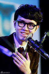 组图：方大同新专辑《回到未来》发布会