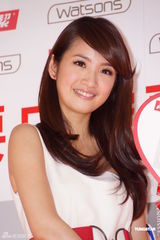 组图：林依晨拍吻戏独爱小综 称不排斥姐弟恋