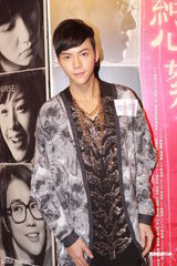 组图：《恋人絮语》首映 曾志伟坦言票房没压力