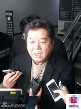 组图：韩电影导演沈衡来拖欠工资出庭面色凝重