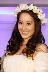 组图：许慧欣代言变希腊女神 性感大秀飘逸舞姿