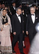 组图：李安领衔评审团登戛纳红毯 微笑儒雅