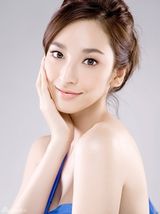 吴佩慈写真优雅大气 将清纯与成熟混搭