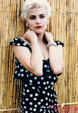 组图：约翰尼-德普第二任女友雪琳-芬(1986－1988)